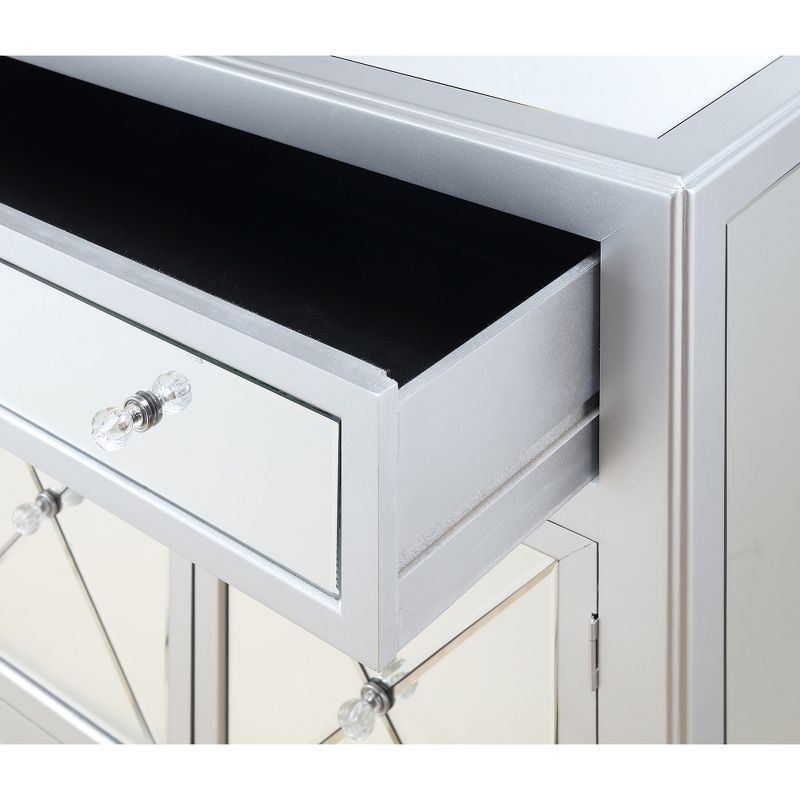 Gold Coast Vineyard Mirrored Hall Table Silver - Breighton Home