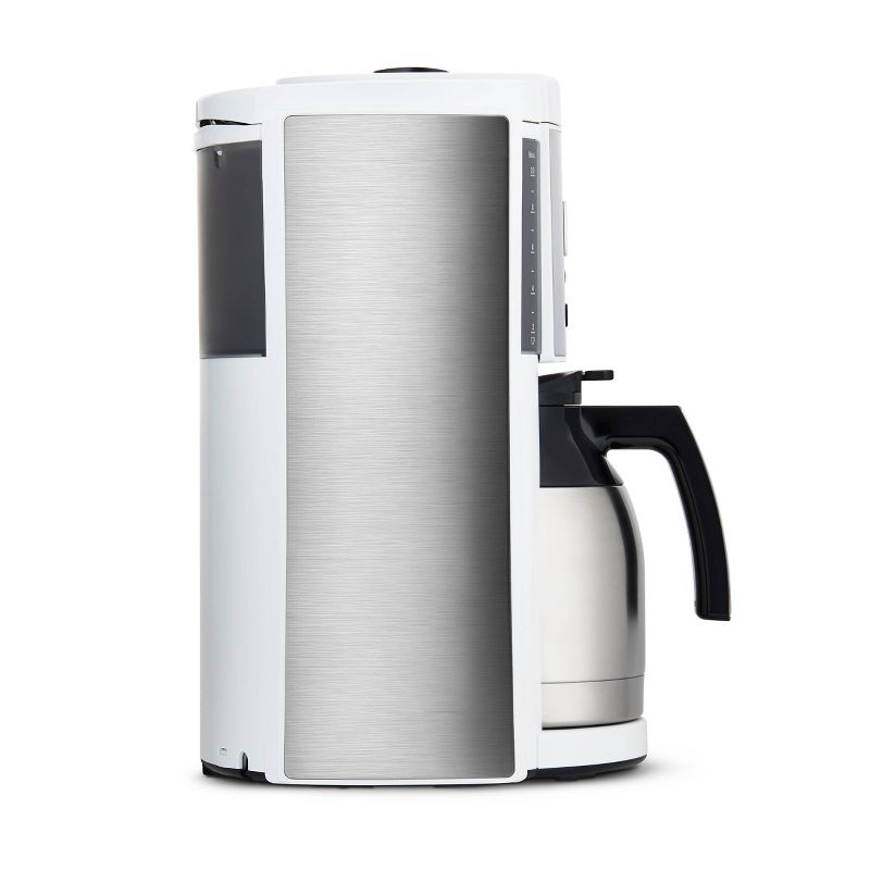 Nespresso Vertuo Plus  Coffee and Espresso Machine by De'Longhi with Aeroccino, Red