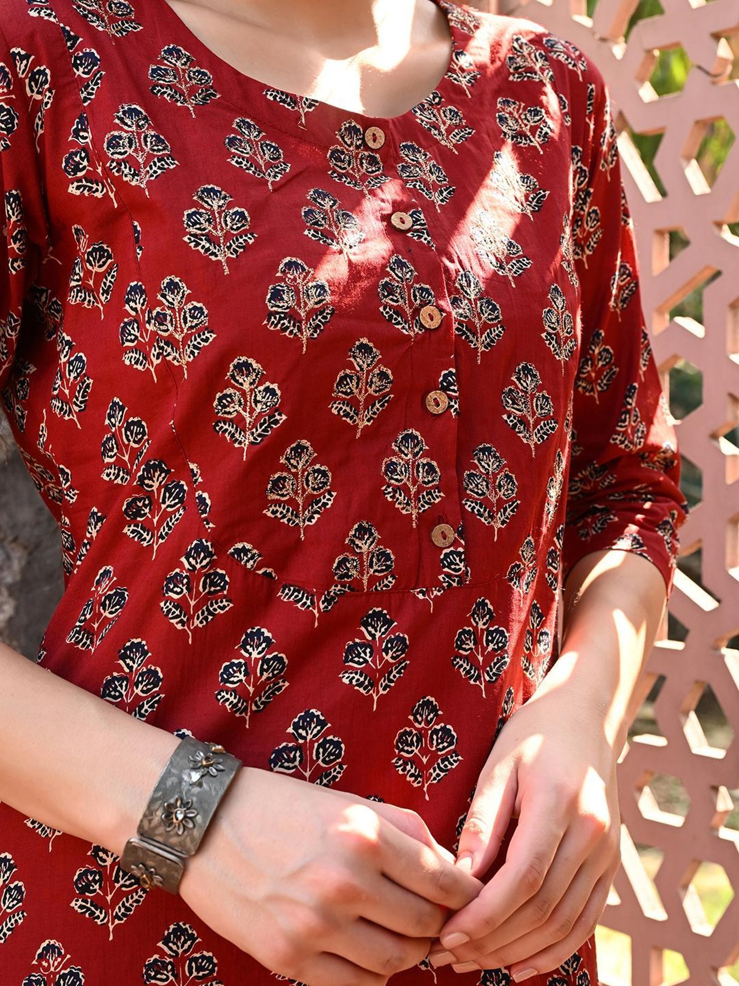 DECKEDUP Maroon Floral Print Kurta With Pants
