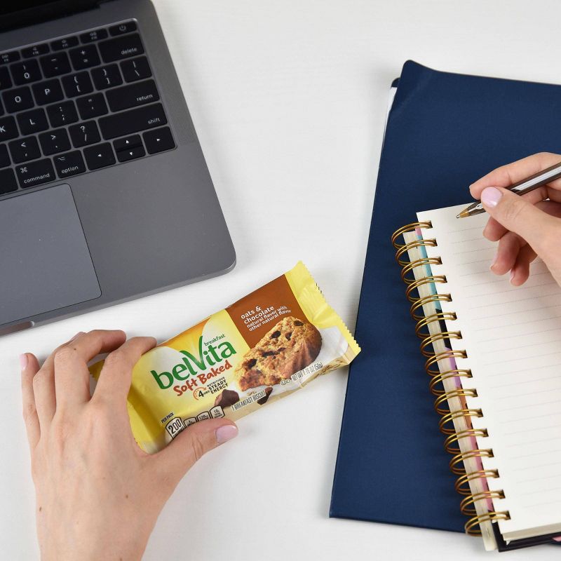 belVita Soft Baked Banana Breakfast Biscuits - 5 Packs