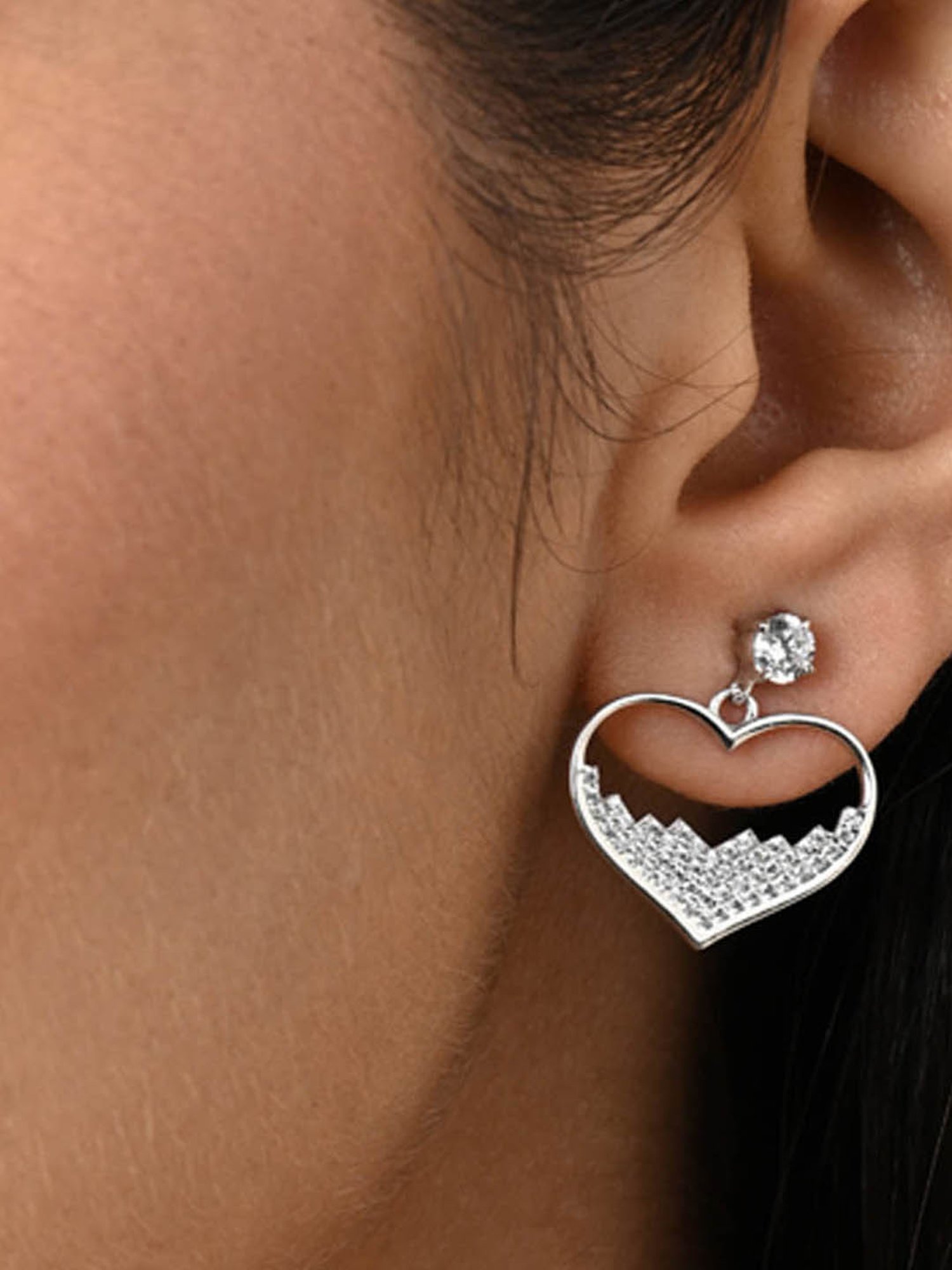 Clara 925 Silver Platinum Plated Swiss Zirconia Cuore Heart Earrings Valentine Gift for Women