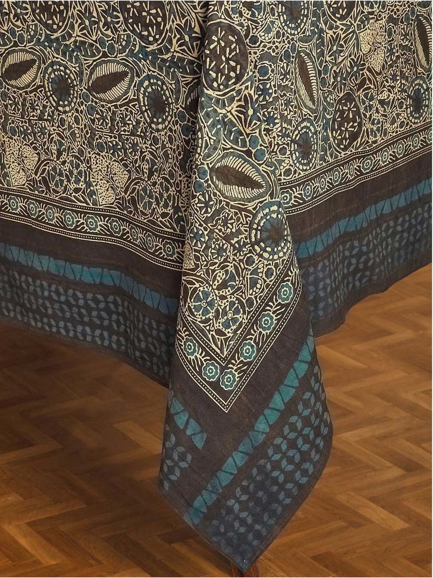 Fabindia Multicolor Cotton 116 TC 163 GSM 4 Seater Table Cover