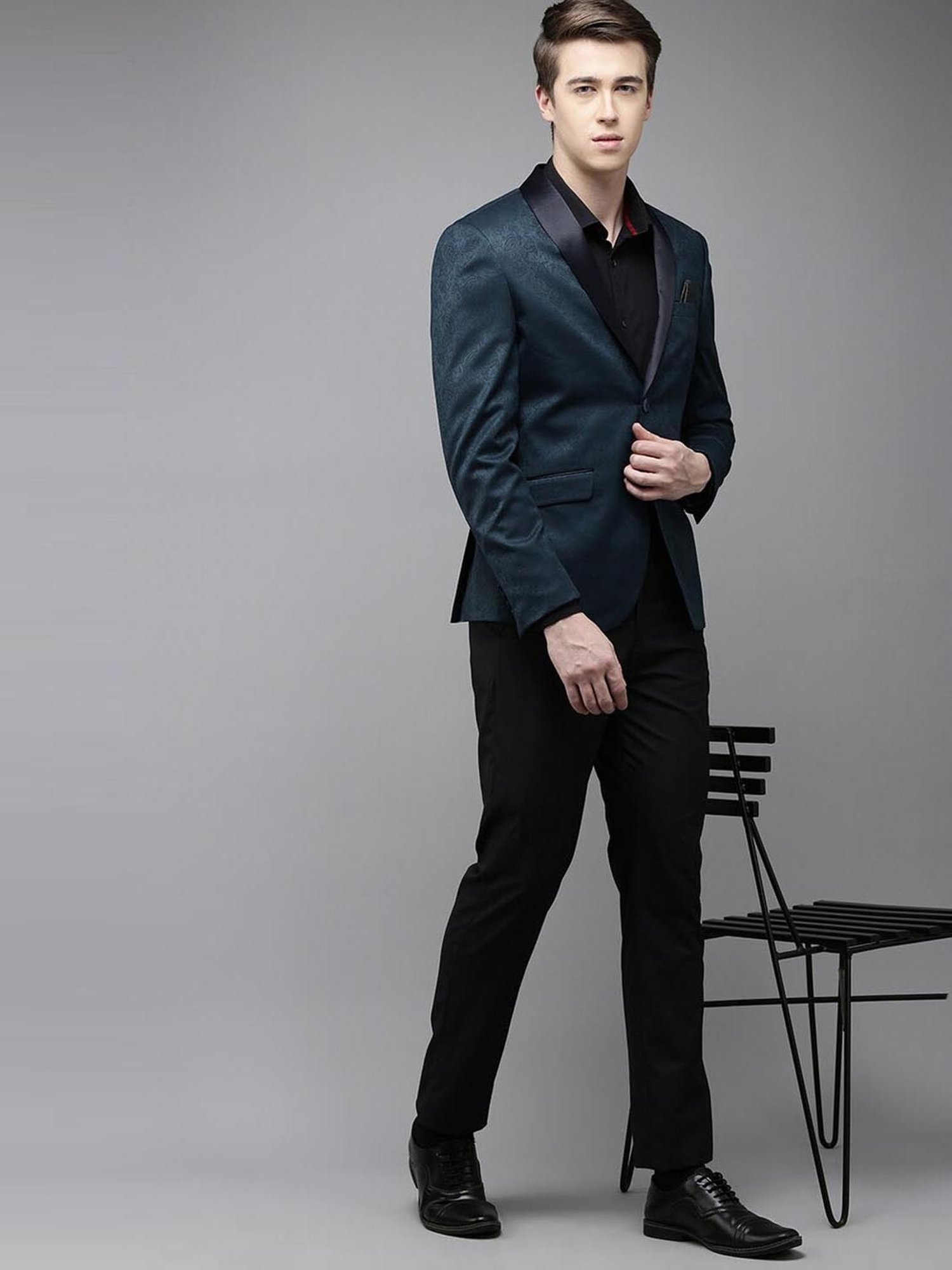 V Dot Navy Skinny Fit Printed Blazer