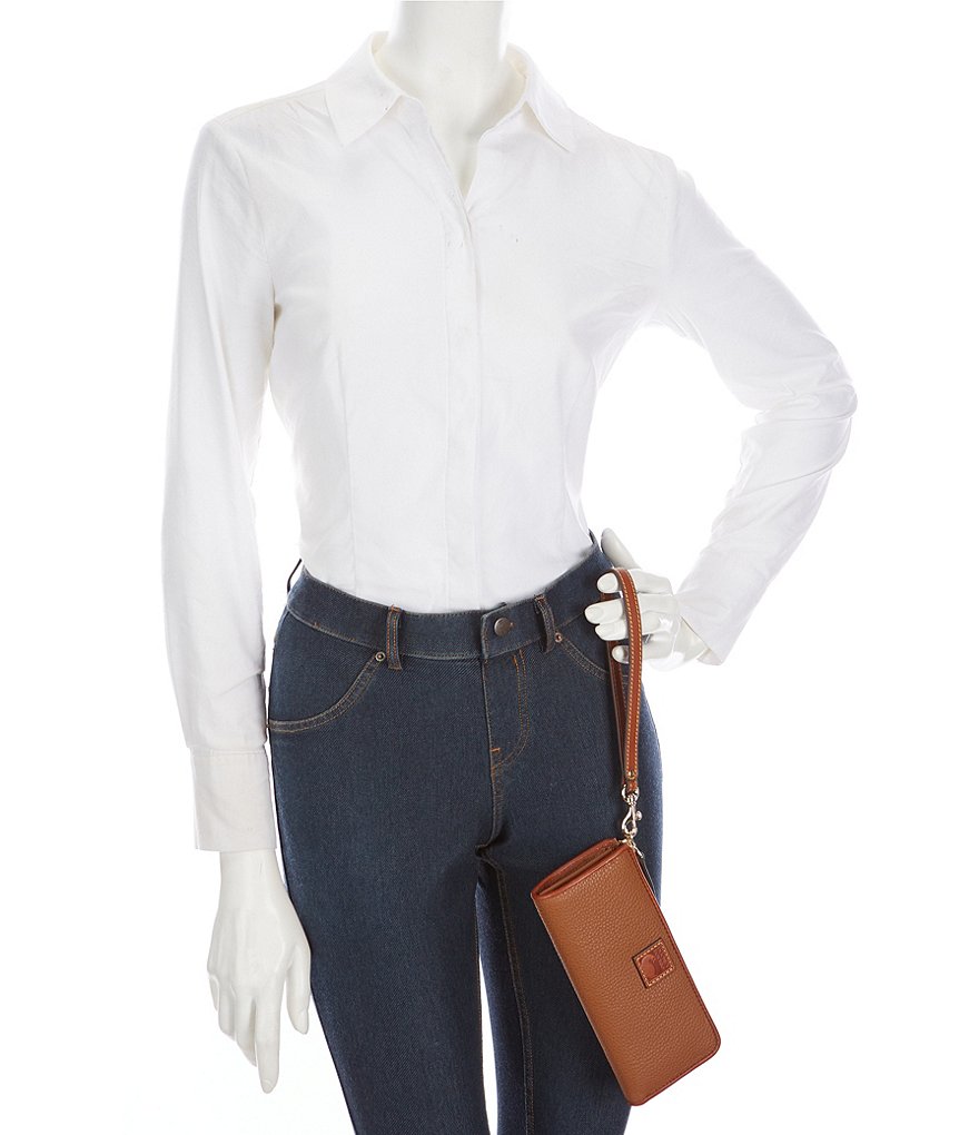 Dooney & Bourke Pebble Collection Zip Clutch Wristlet