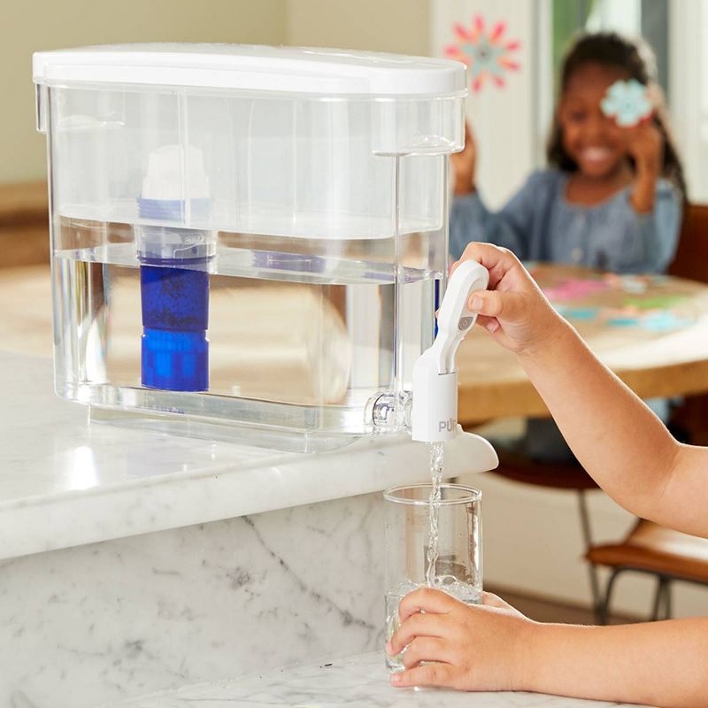 PUR Ultimate 30-Cup Dispenser with Lead Reduction