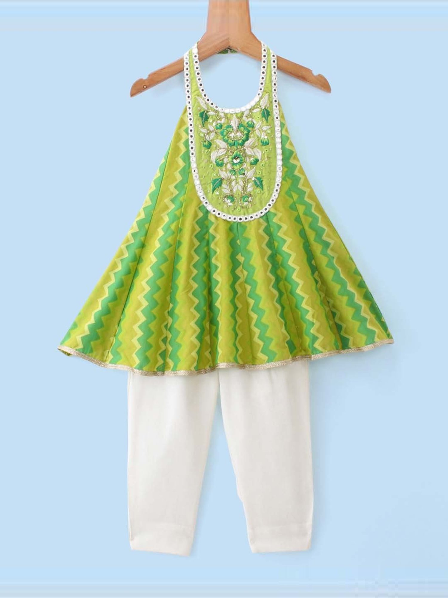 TWISHA Kids Green & White Cotton Embroidered Top Set