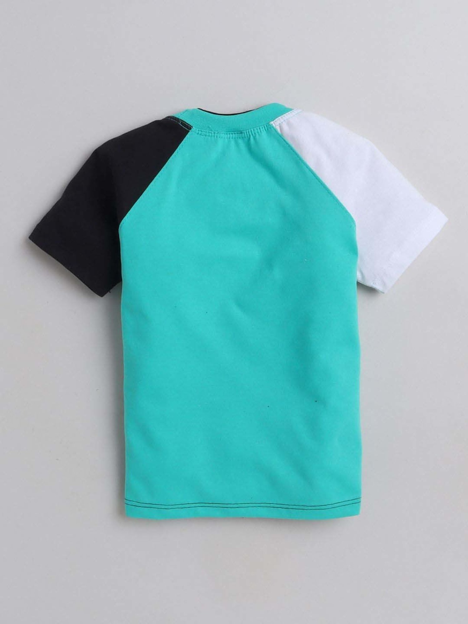 Fourfolds Unisex Green Printed Clothing Set