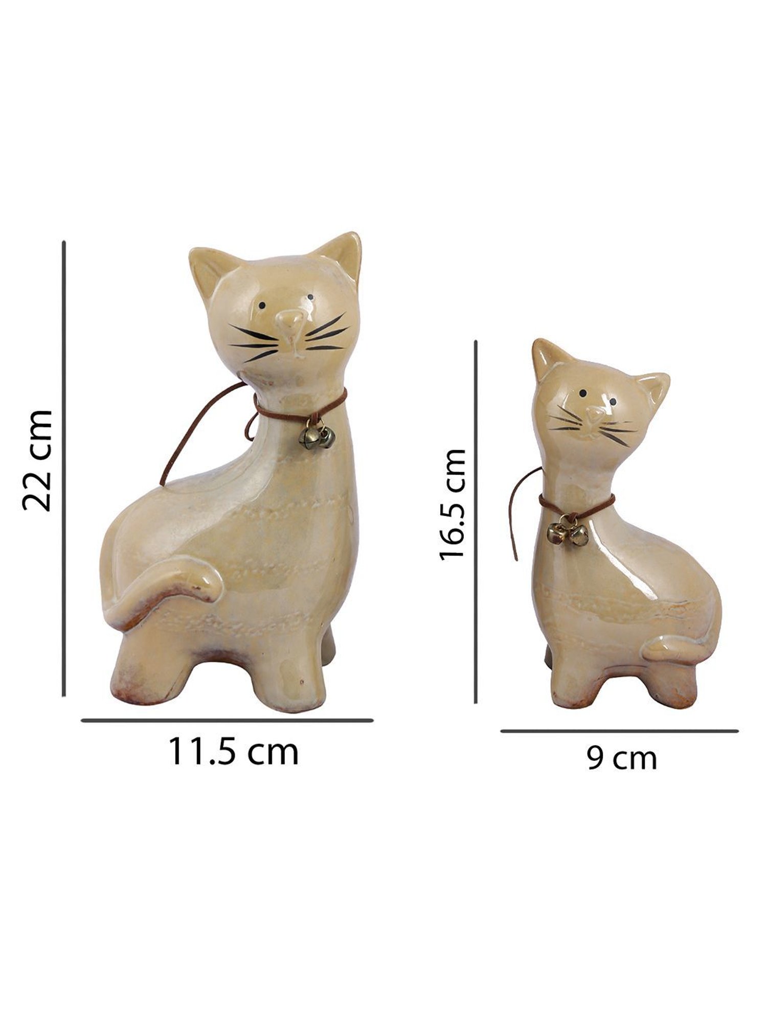 Tayhaa Beige ceramic Pair of Cute Cats with Bell on Neck