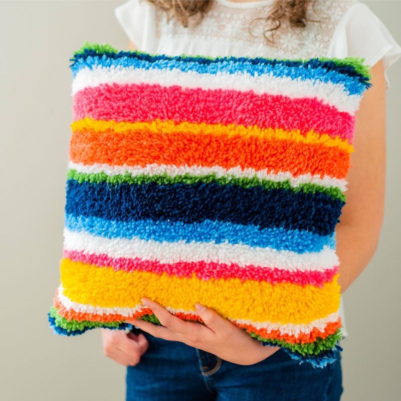 LoRan Striped Latch-Stitch Pillow Kit