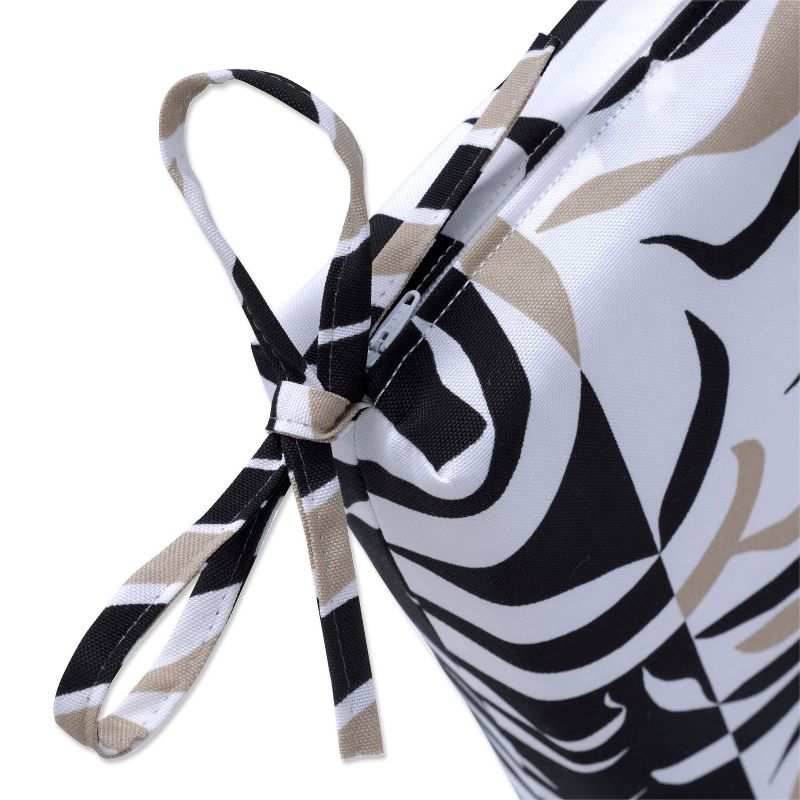 18.5" 2pk Hatteras Black Throw Pillows Black - Pillow Perfect