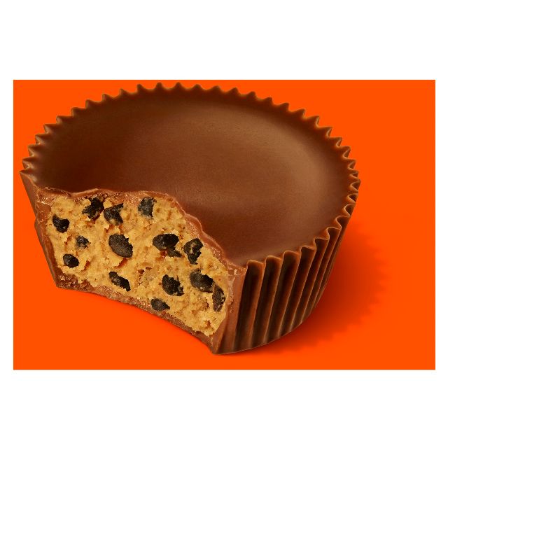 Reese's King Size Stuffed with Crunchy Cookie Big Cup - 2.68oz