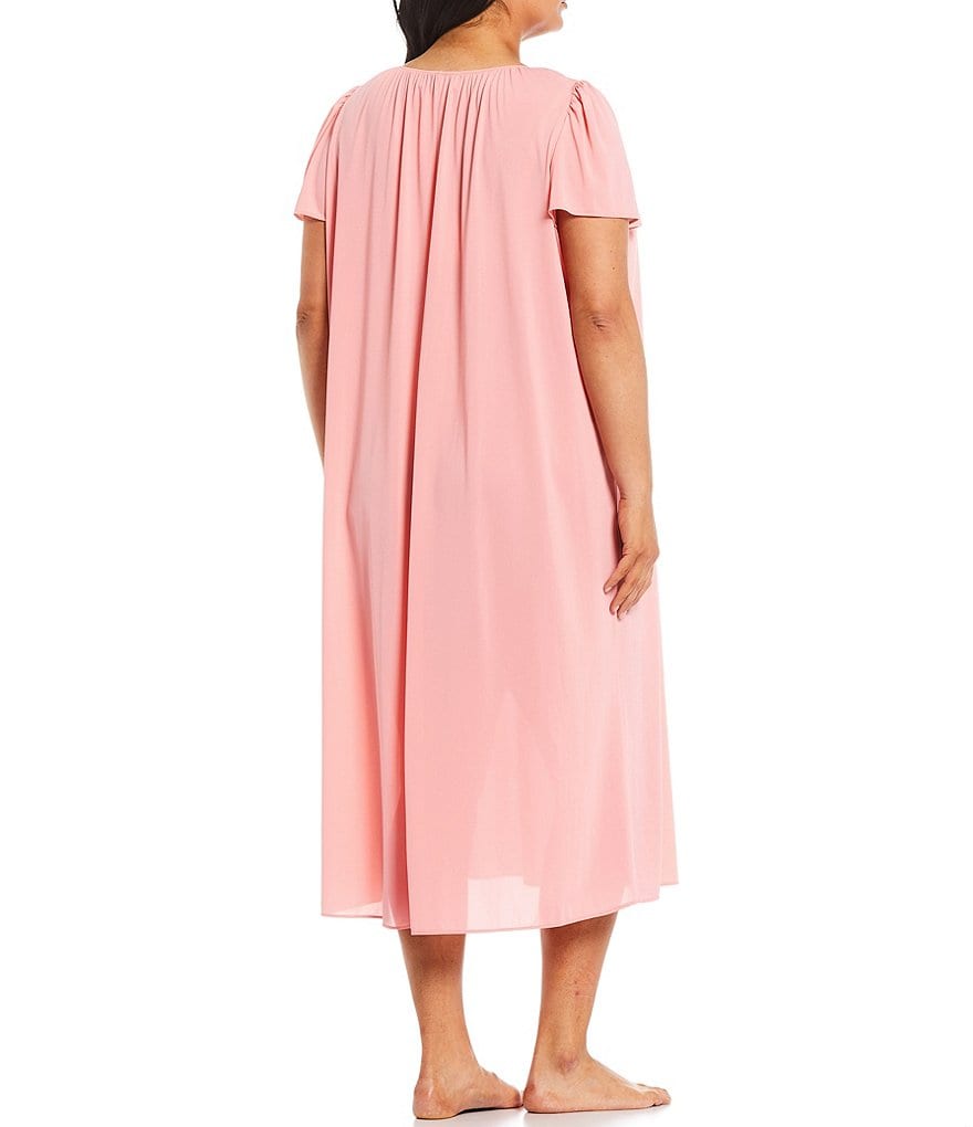 Miss Elaine Plus Short-Sleeve Long Gown