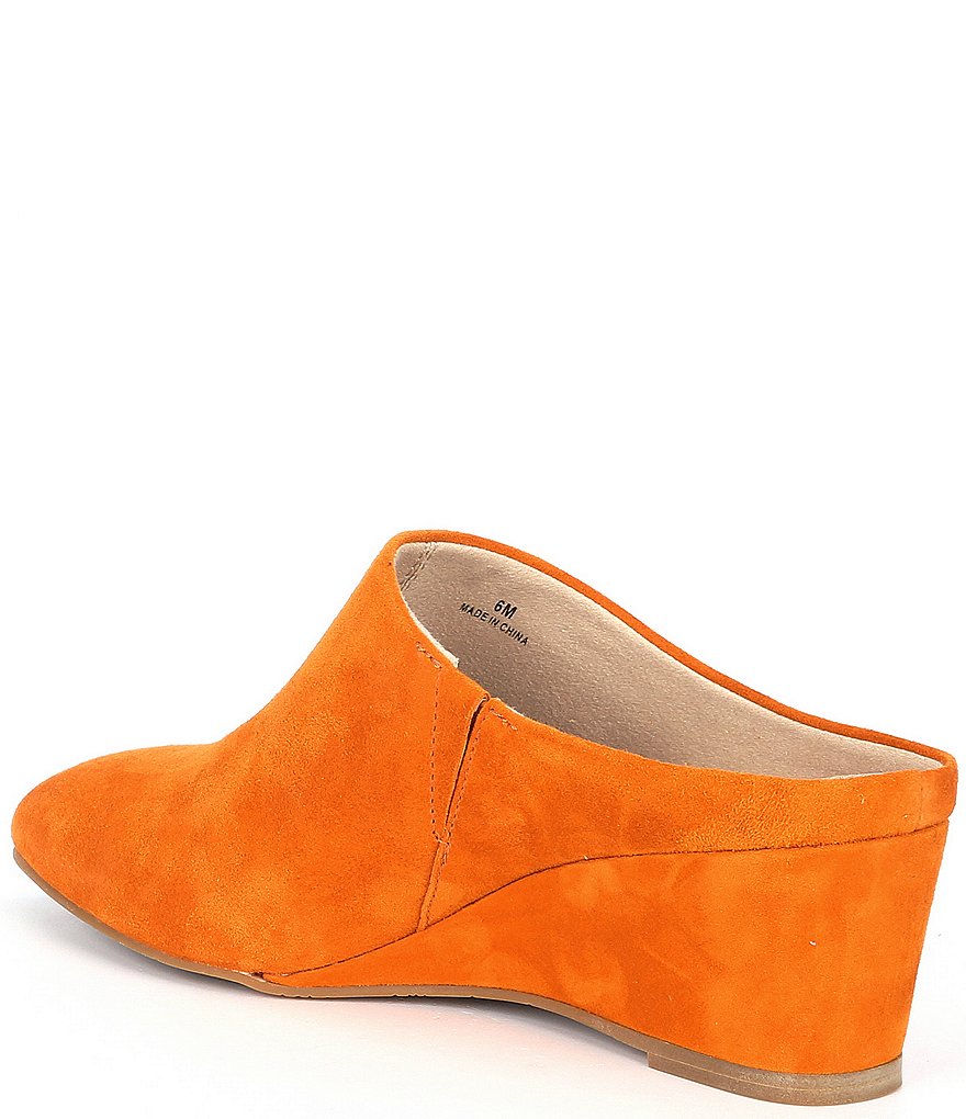 Pelle Moda Kiko Suede Wedge Mules