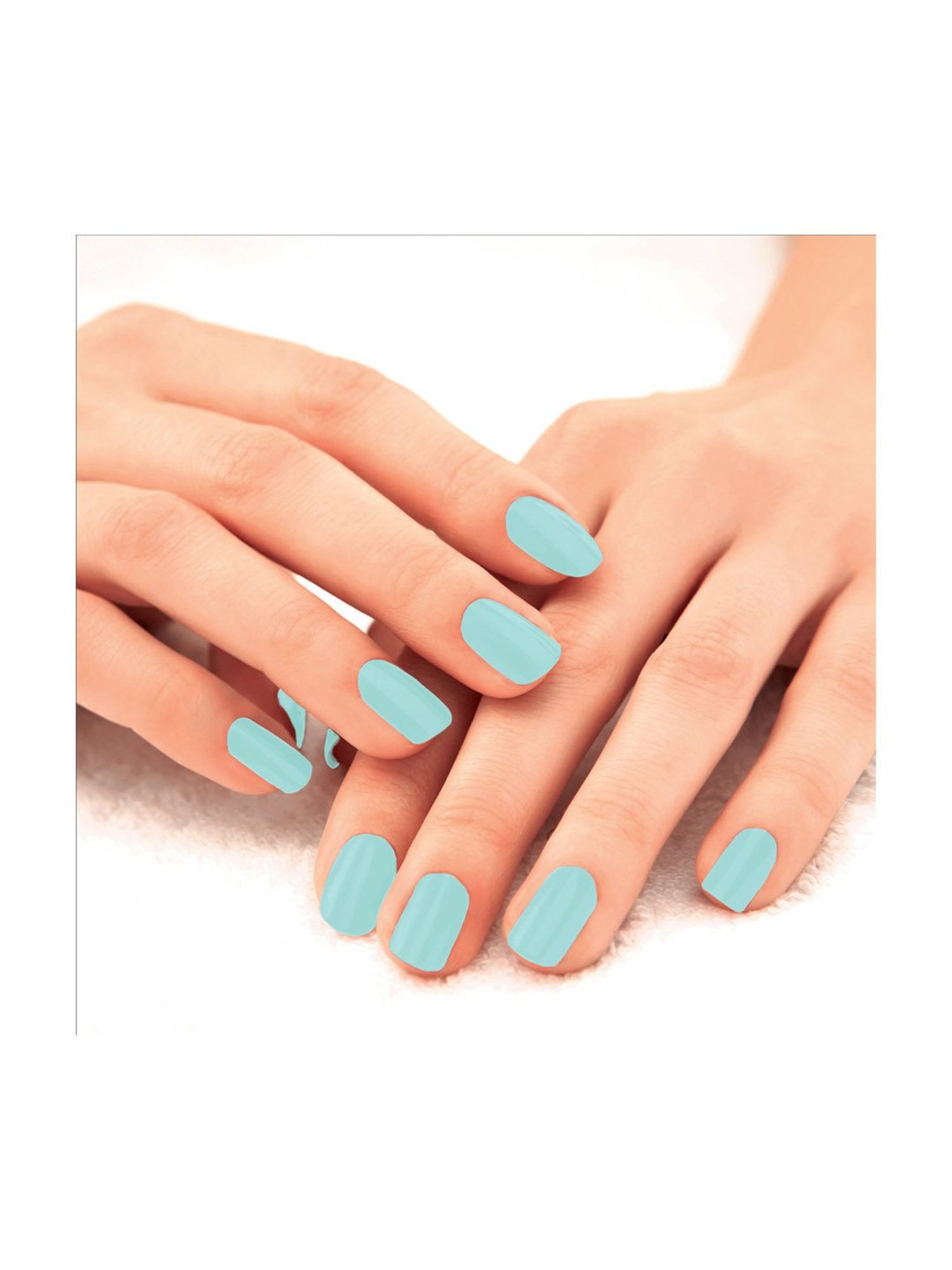 Lakme 9to5 Primer + Gloss Nail Color Sea Blue - 6 gm