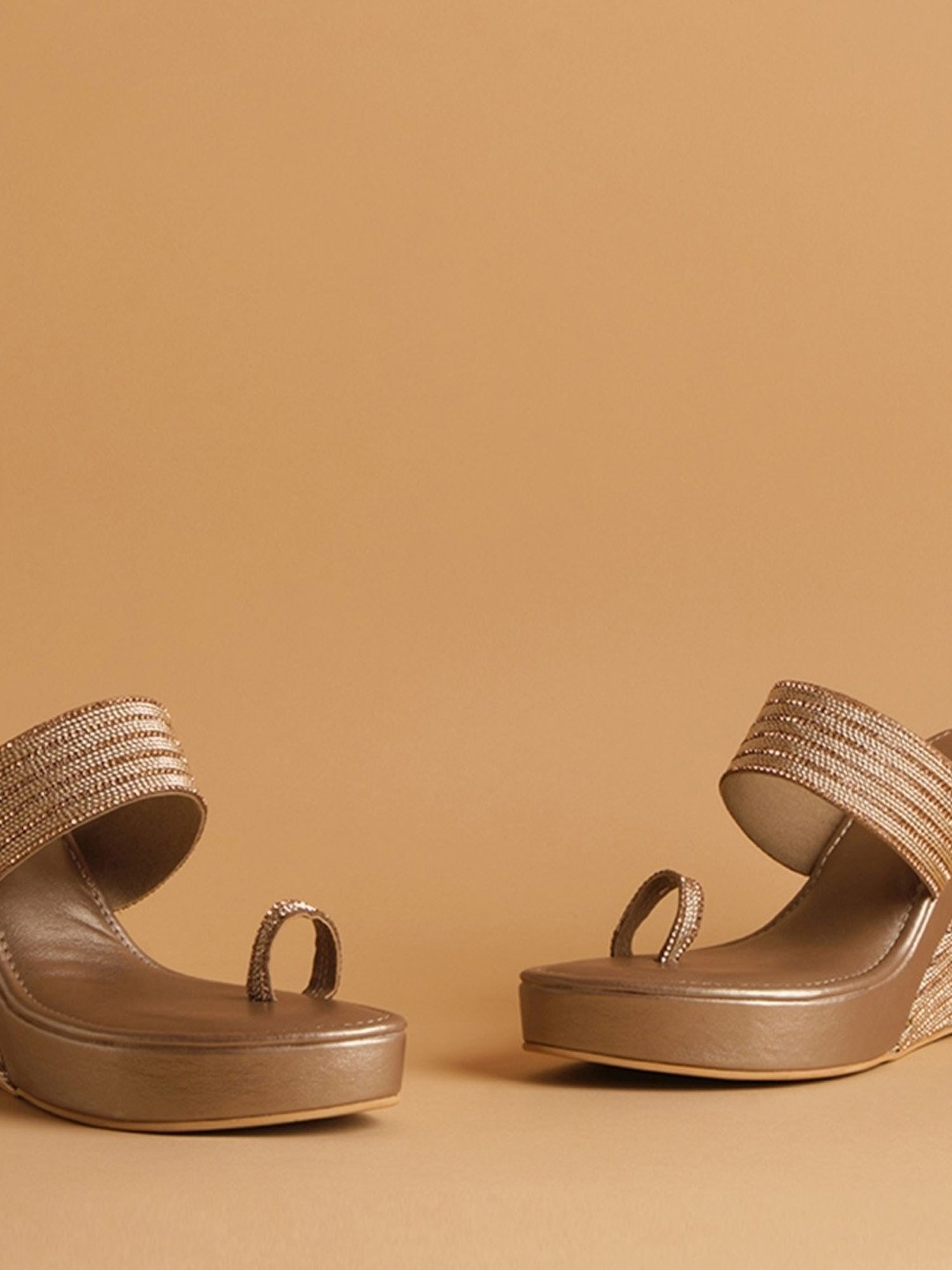 Eridani Women's Myraa Rose Gold Toe Ring Wedges