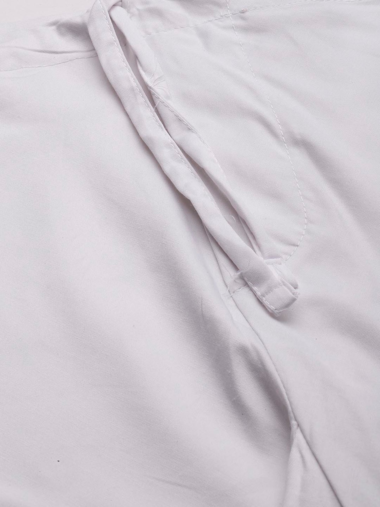 Manthan White Regular Fit Churidars