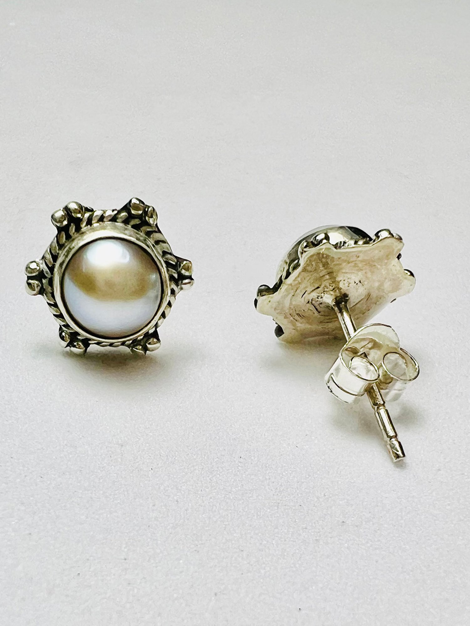 Arte Jewels 925 Sterling Silver Pearl Stud Earrings for Girls & Women