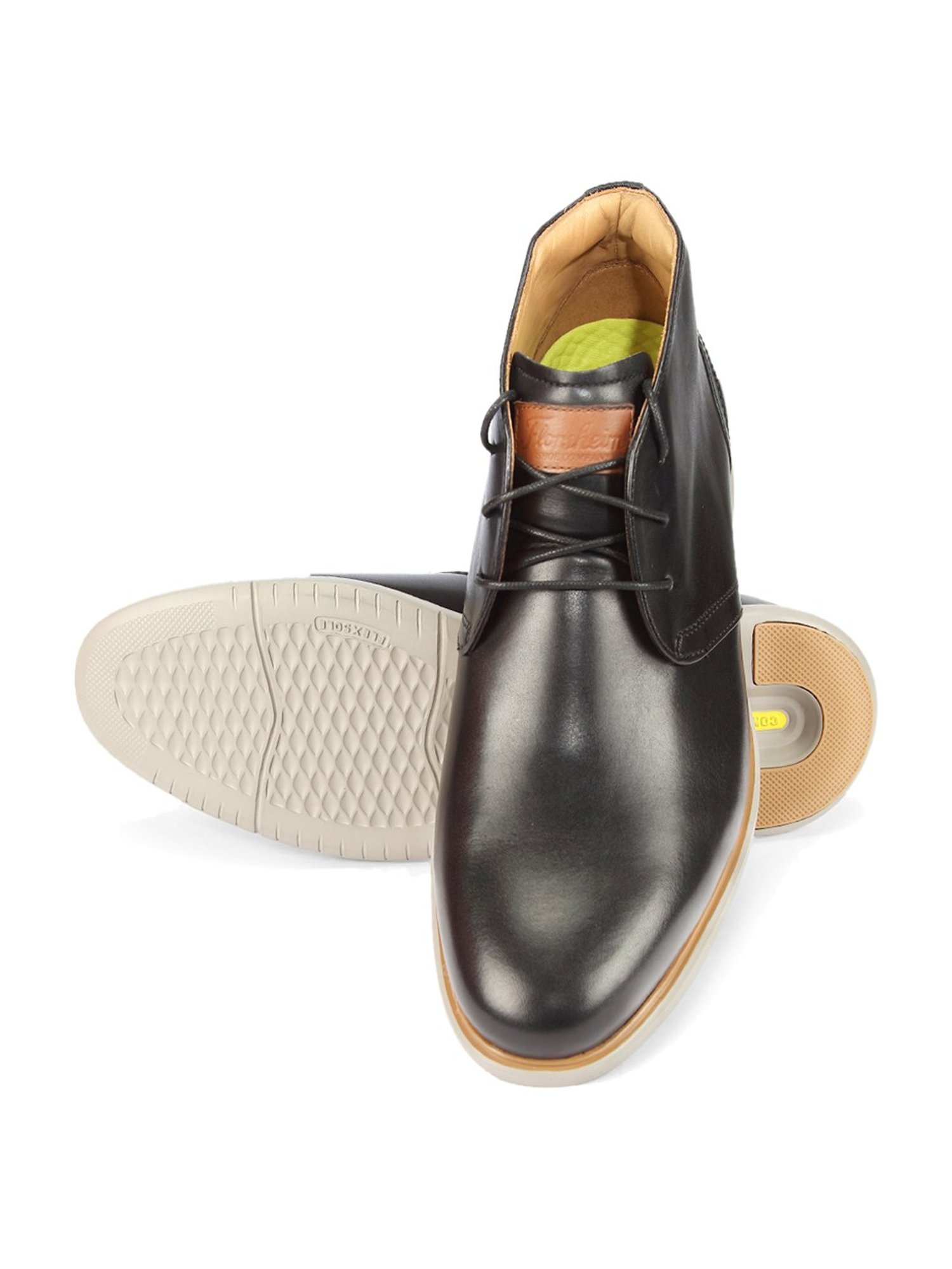 Florsheim Fuel Black Chukka Boots