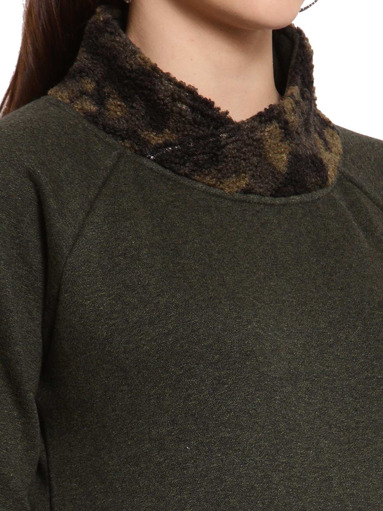 Juelle Green Full Sleeves Sweatshirt