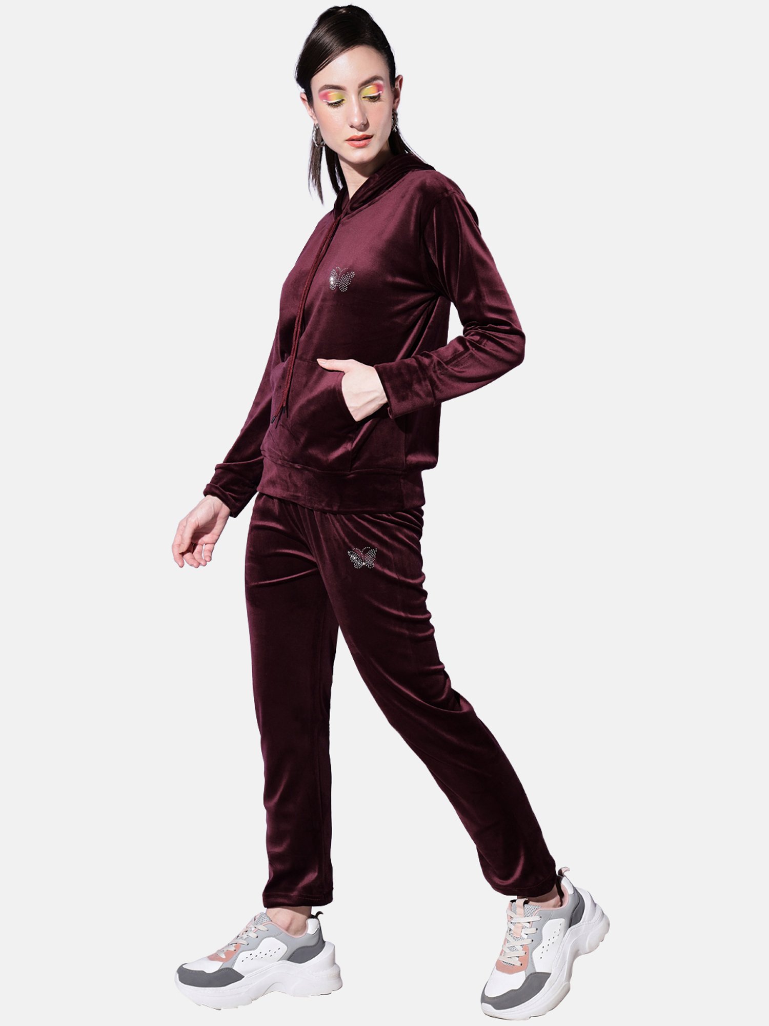 BUYNEWTREND Maroon Regular Fit Sports Tracksuit