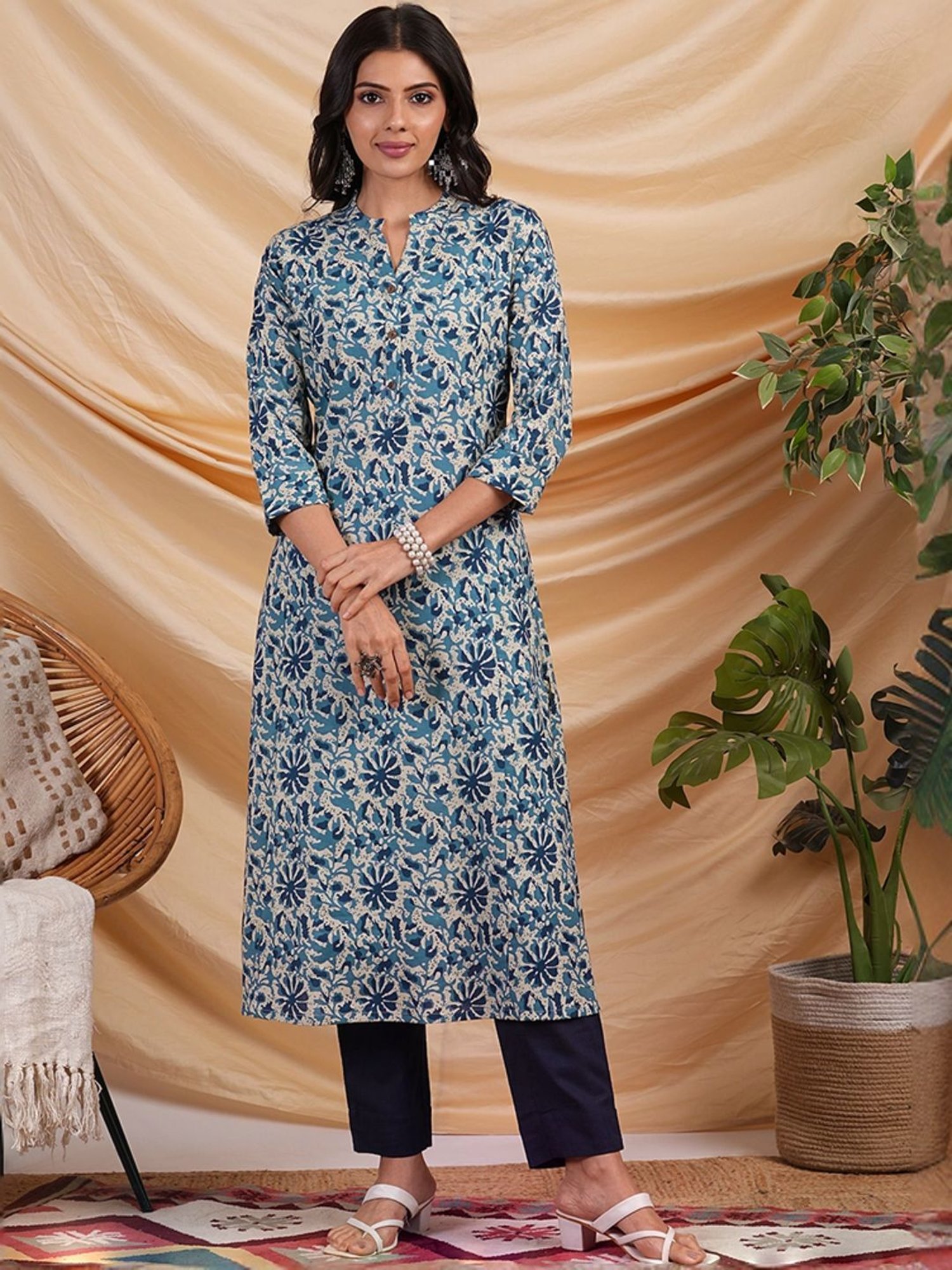 Kami Kubi Blue Cotton Printed A Line Kurta