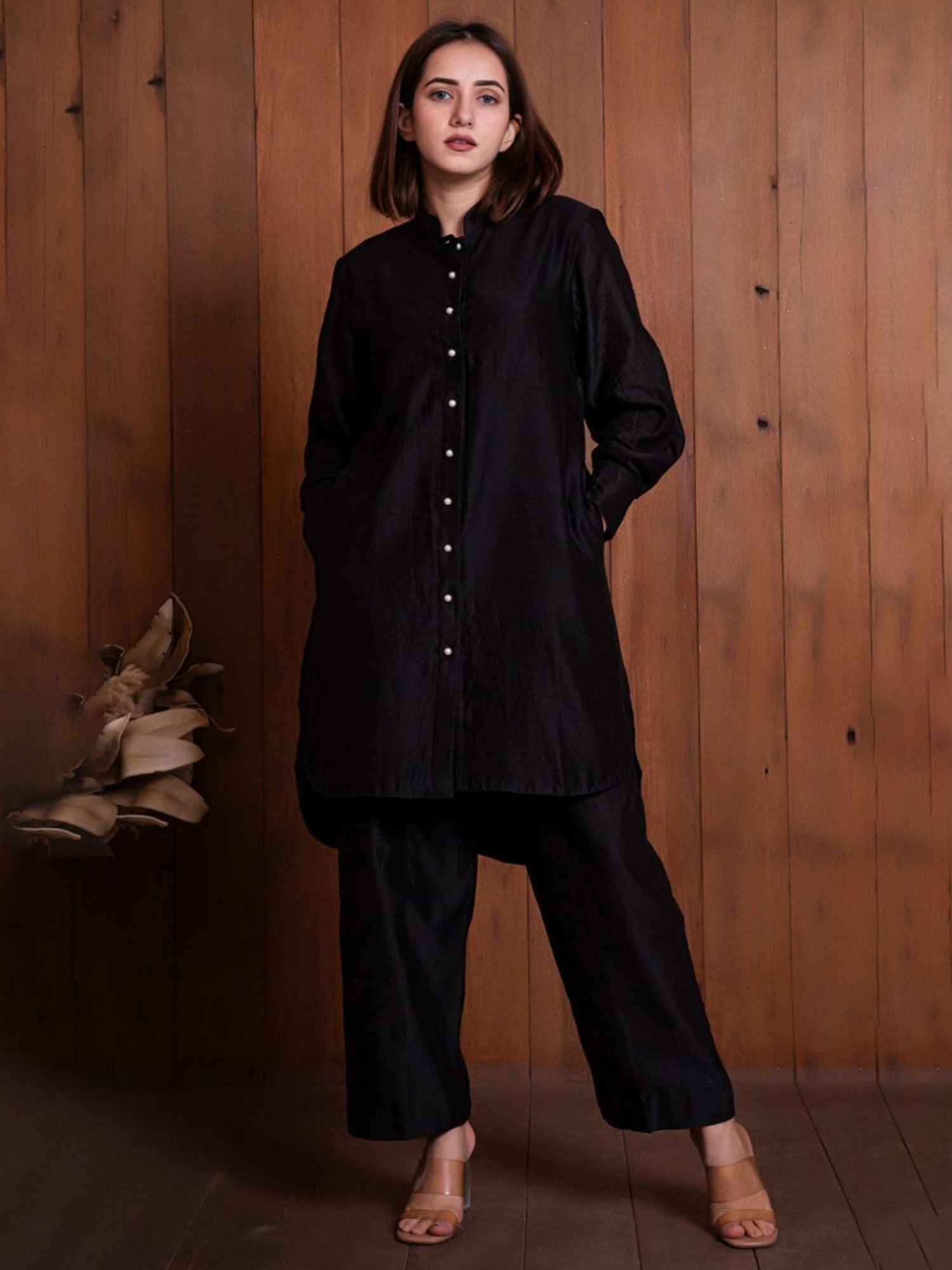 Eeshva India Black Solid Chanderi Kurta with Pant