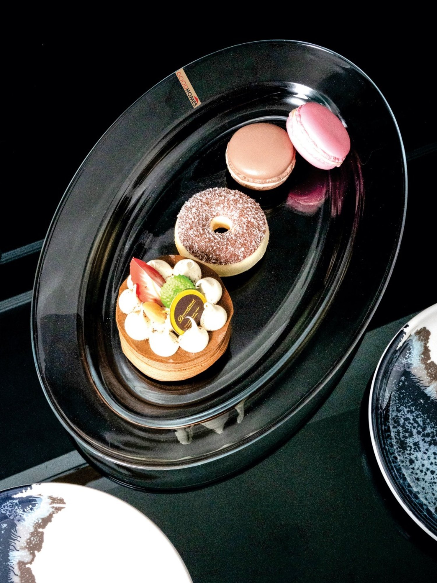 Goodhomes Black Glass Food Platter