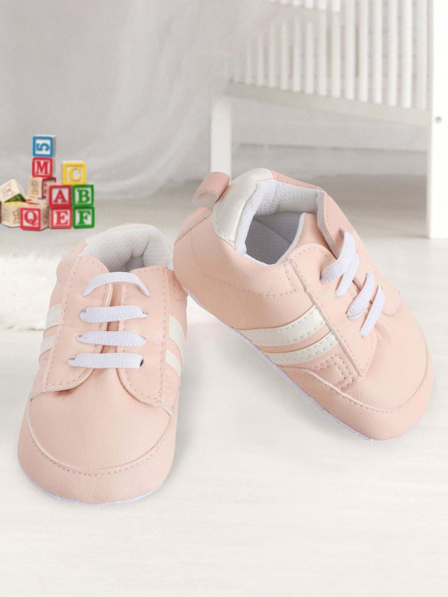 Baby Moo Kids Peach Casual Booties