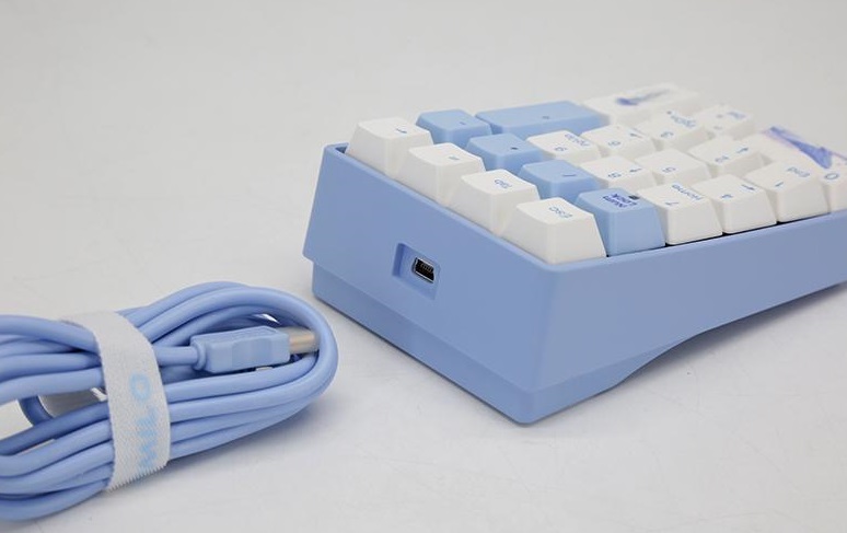 2, 60% Wired/Wireless Mechanical Keyboard (Kailh Box Brown Switch/White Case) - Full Keys Programmable - True RGB Backlit - Tap Arrow Keys - Double Shot PBT Keycaps - NKRO - 1900mAh Battery