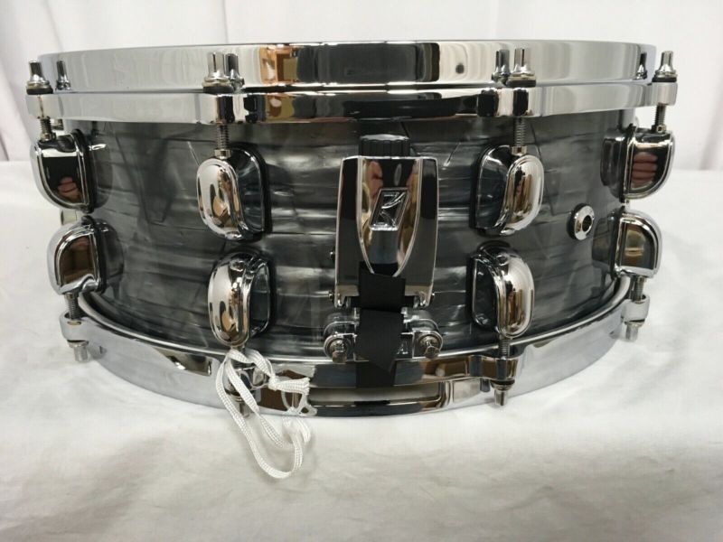 Tama Starclassic Walnut/Birch 14" Dia X 5.5" Deep Snare Drum/Charcoal Onyx