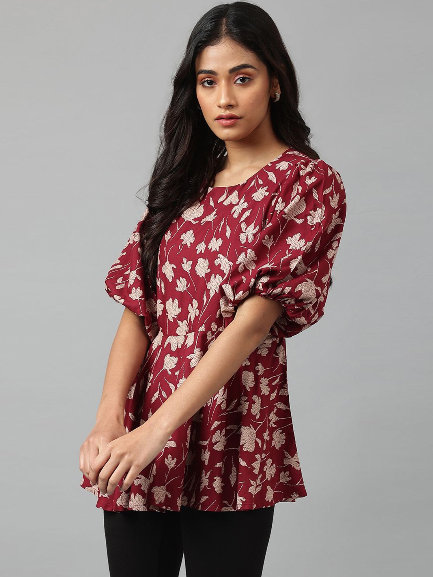 W Red Floral Print Top