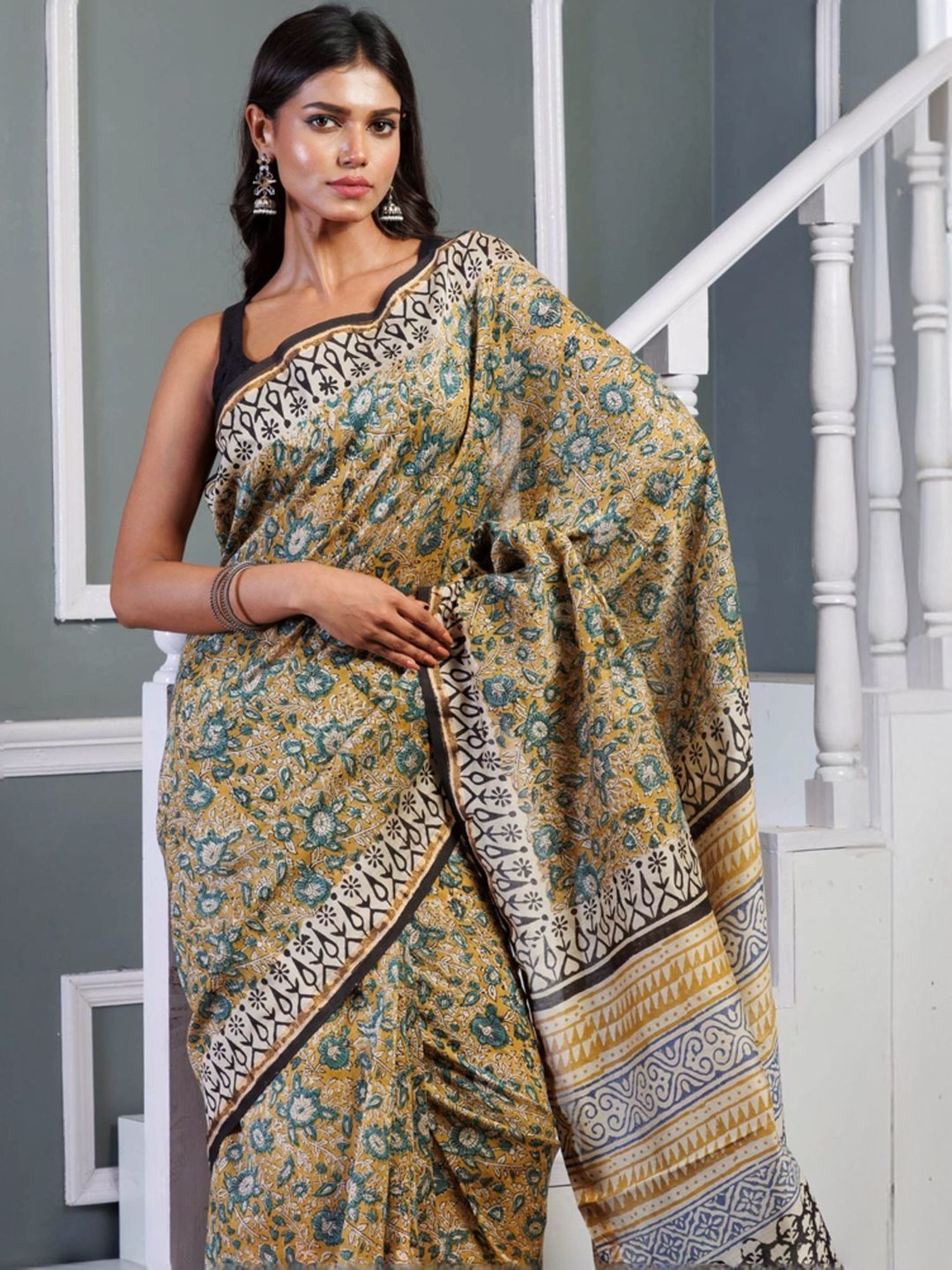 Unnati Silks Yellow Printed Saree With Unstitched Blouse