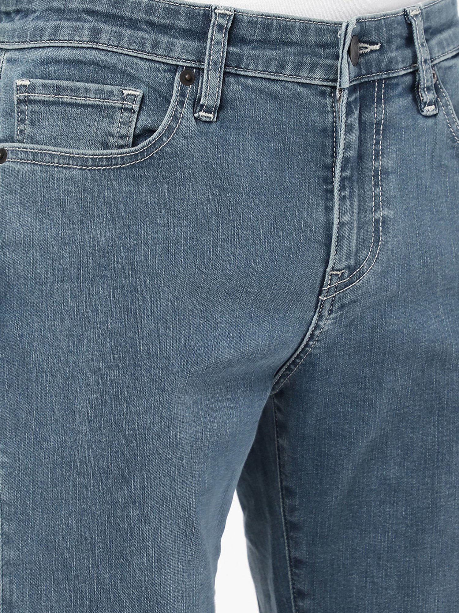 Passion Blue Comfort Fit Lightly Washed Jeans