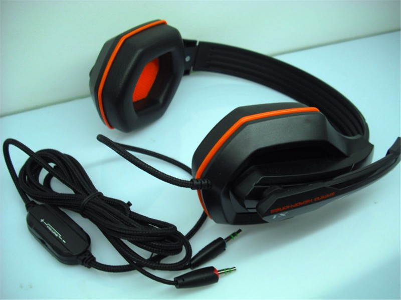 Professional Super Bass Over-ear Gaming Headset with Microphone Game Stereo Headphones for Gamer PC Computer