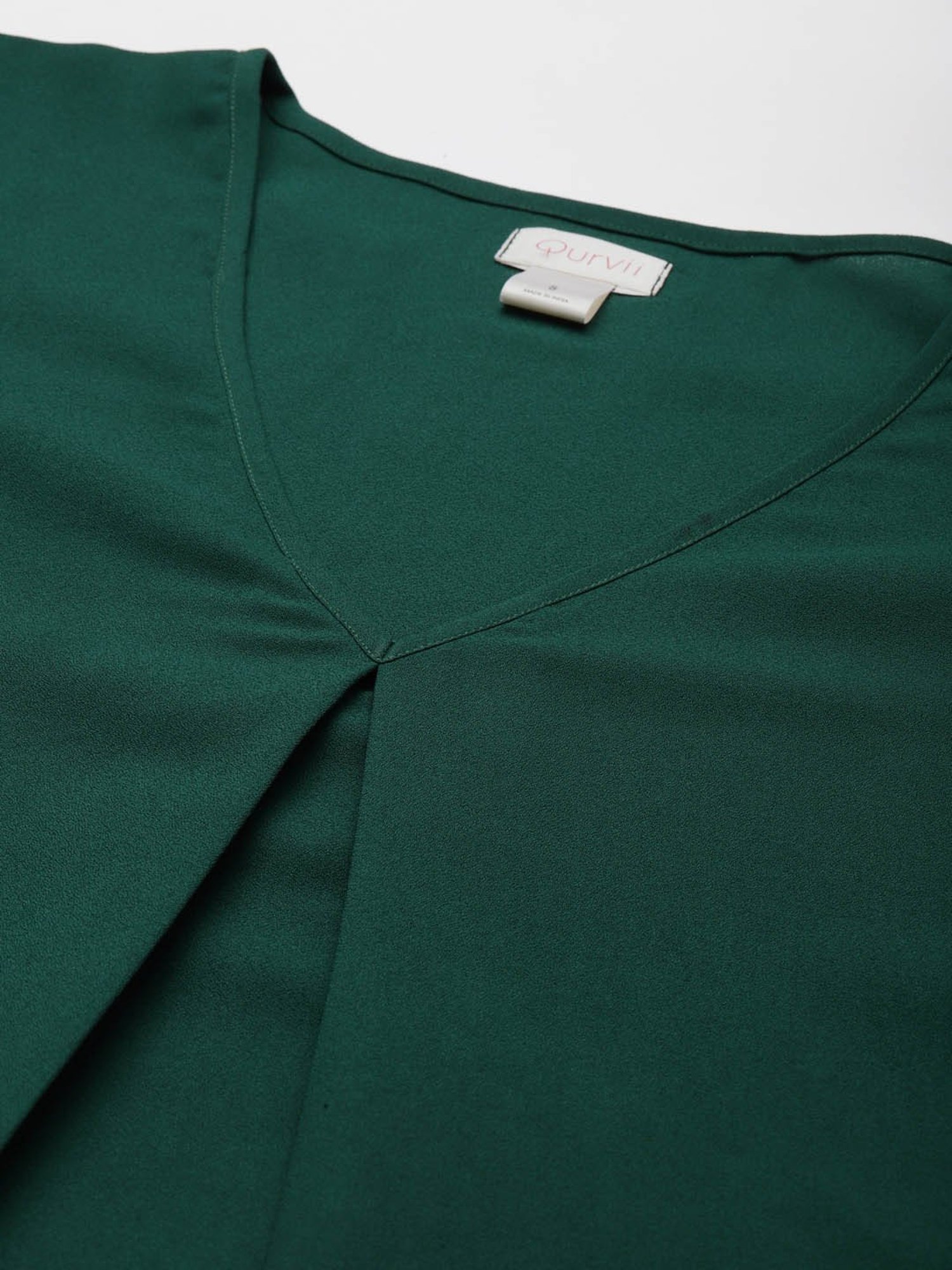 Qurvii Green Loose Fit Top