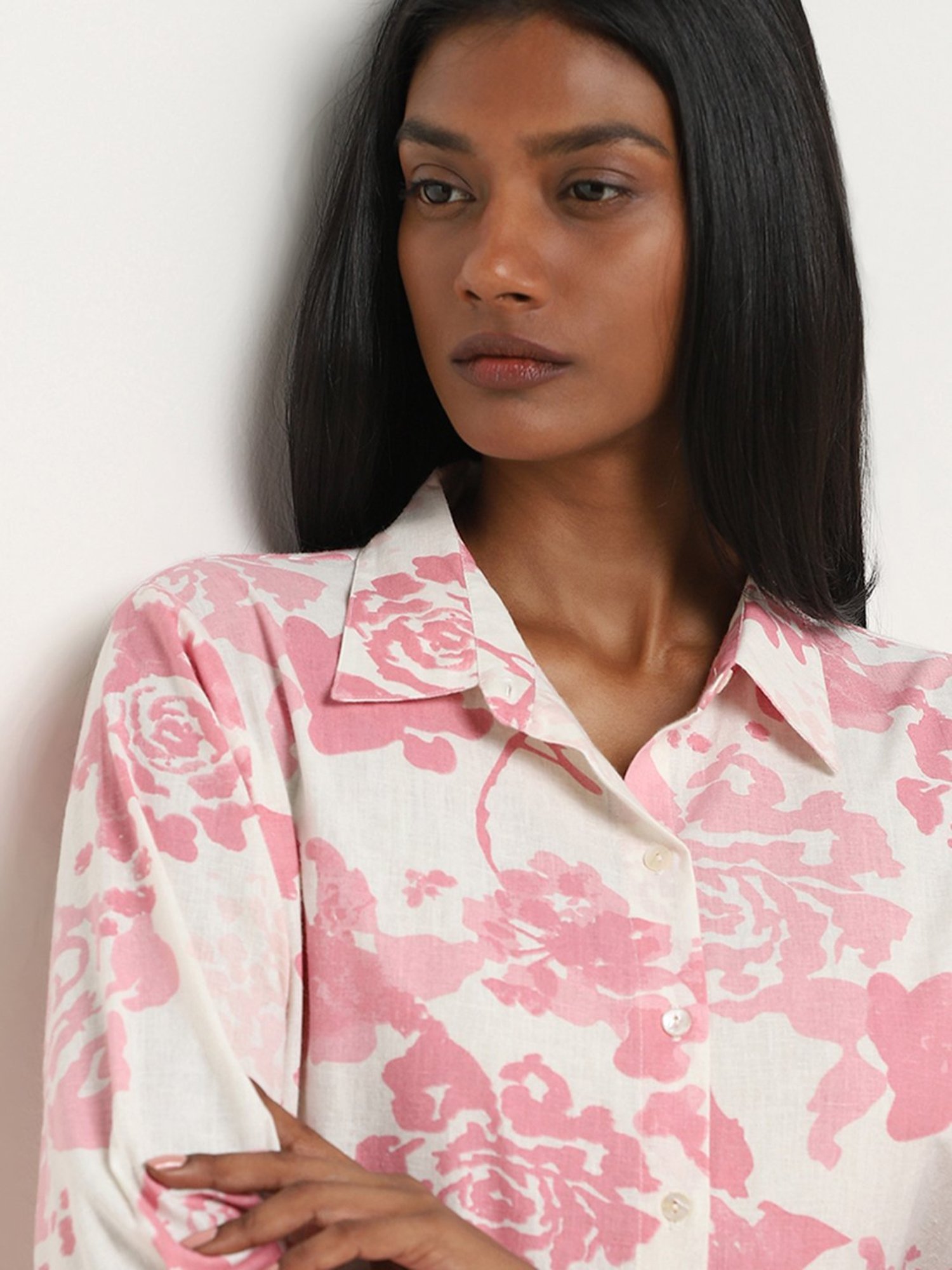 Zuba by Westside Pink Rose Pattern Straight Cotton Tunic