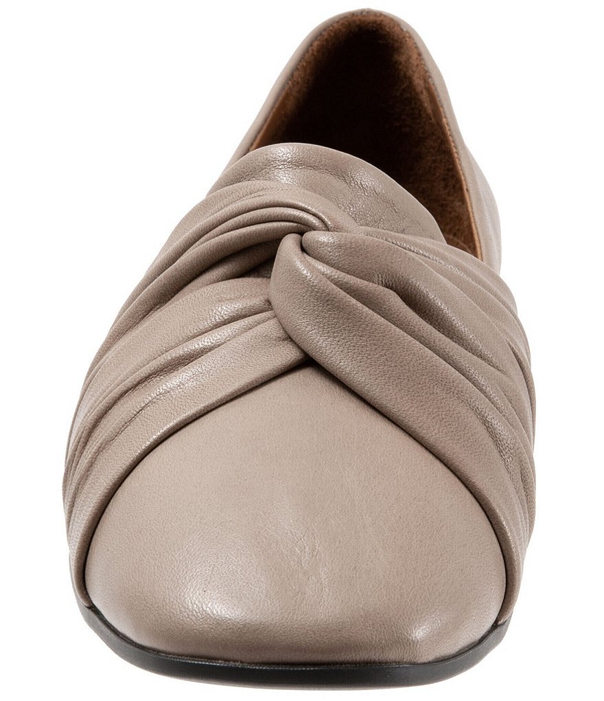 Bueno Emma Leather Pleated Knot Slip-On Flat Loafers