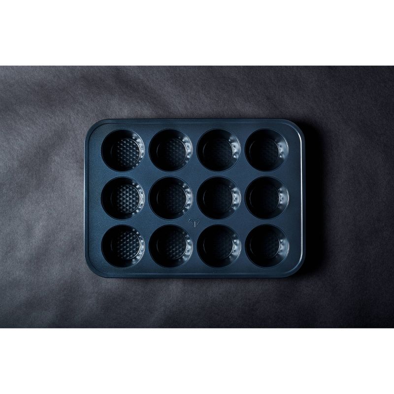 Blue Diamond 12 Cup Muffin Pan