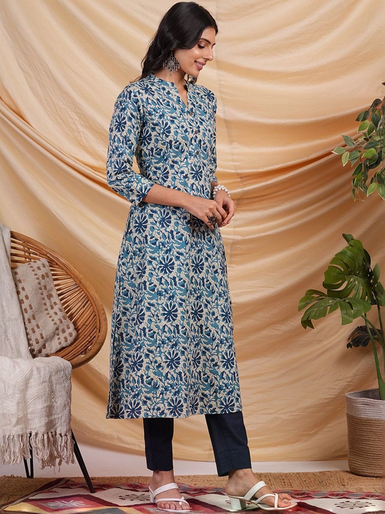 Kami Kubi Blue Cotton Printed A Line Kurta