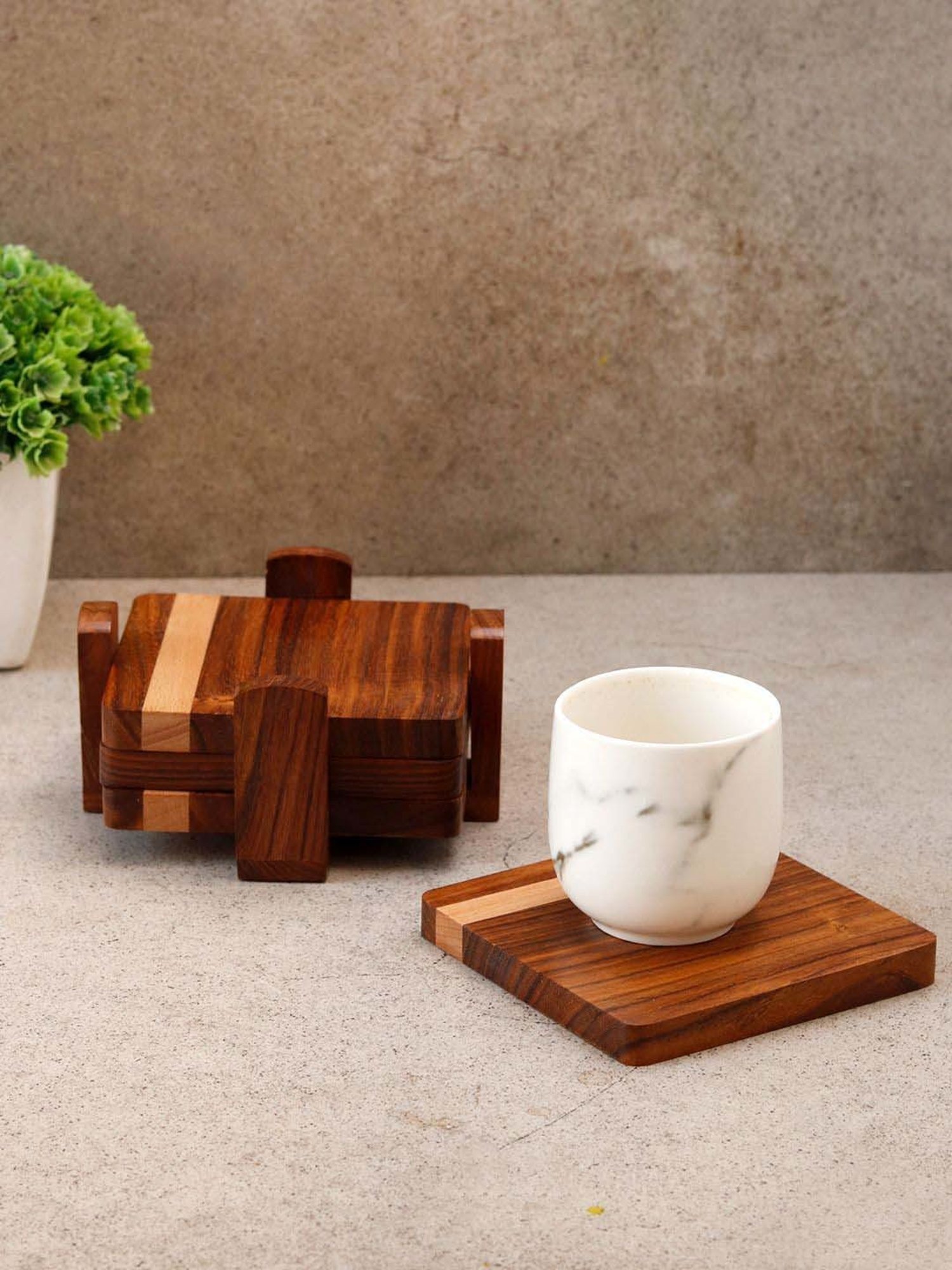 Karo Tapi Printed Multicolor Wood Coasters - Set of 6