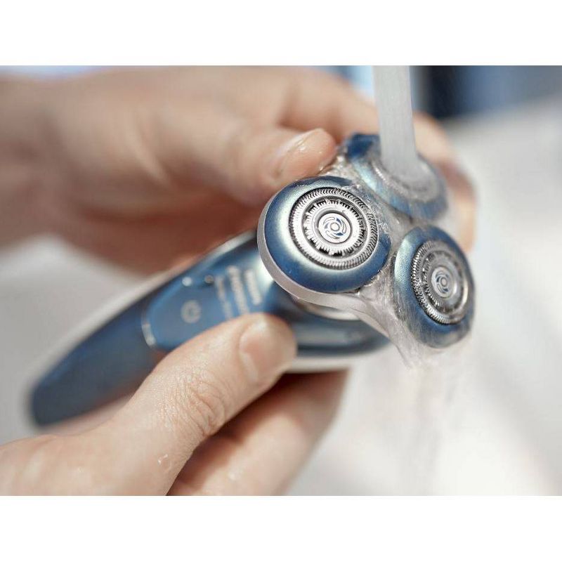 Philips Norelco 7500 for Sensitive Skin Wet & Dry Men's Rechargeable Electric Shaver - S7371/84