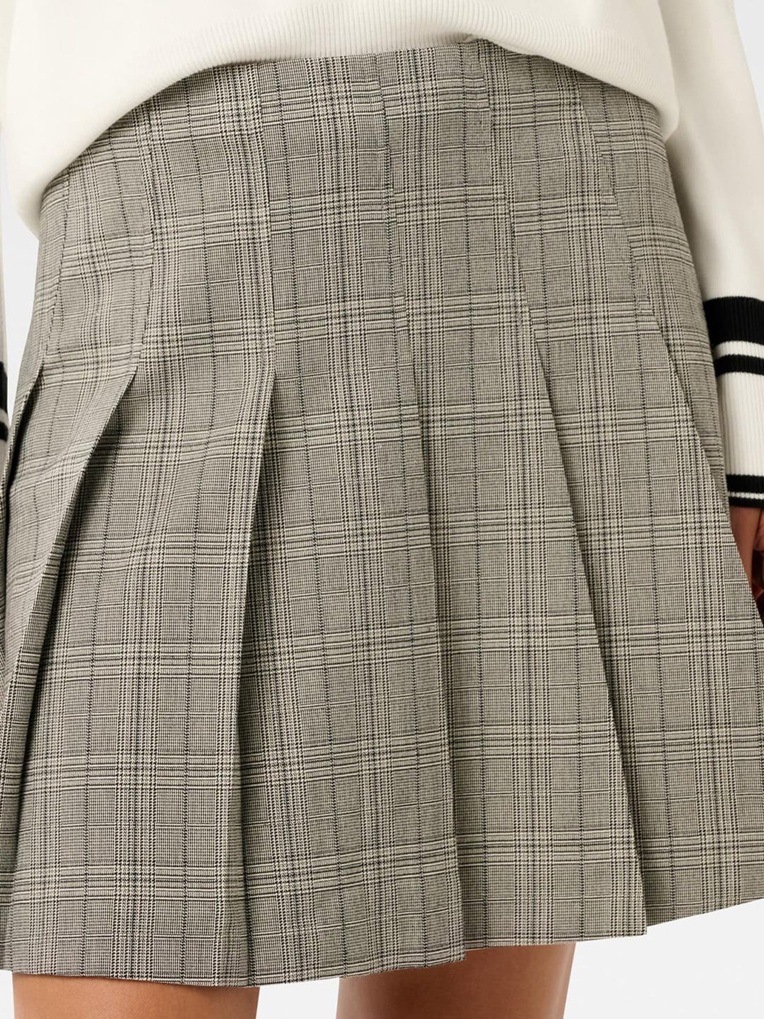 Forever New Montana Pleated Mini Skirt