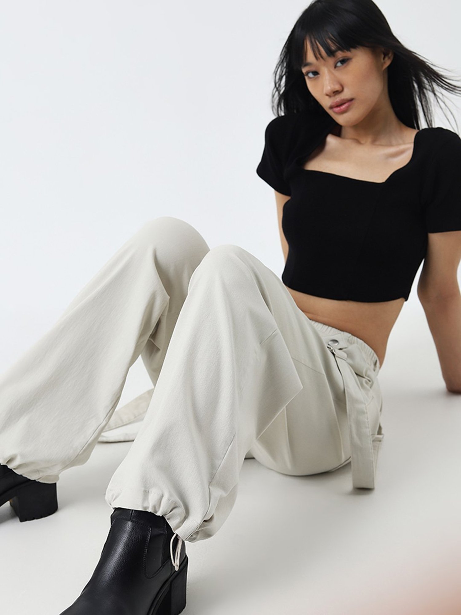 KENDALL + KYLIE Black Mid Rise Bootcut Pants