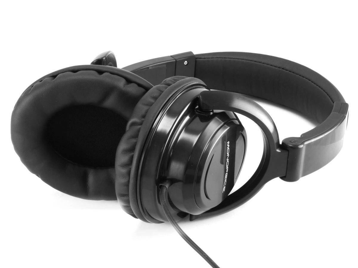 Monoprice Hi-Fi Light Weight Noise Isolationg Over-the-Ear Headphones Ideal For Portable Applications