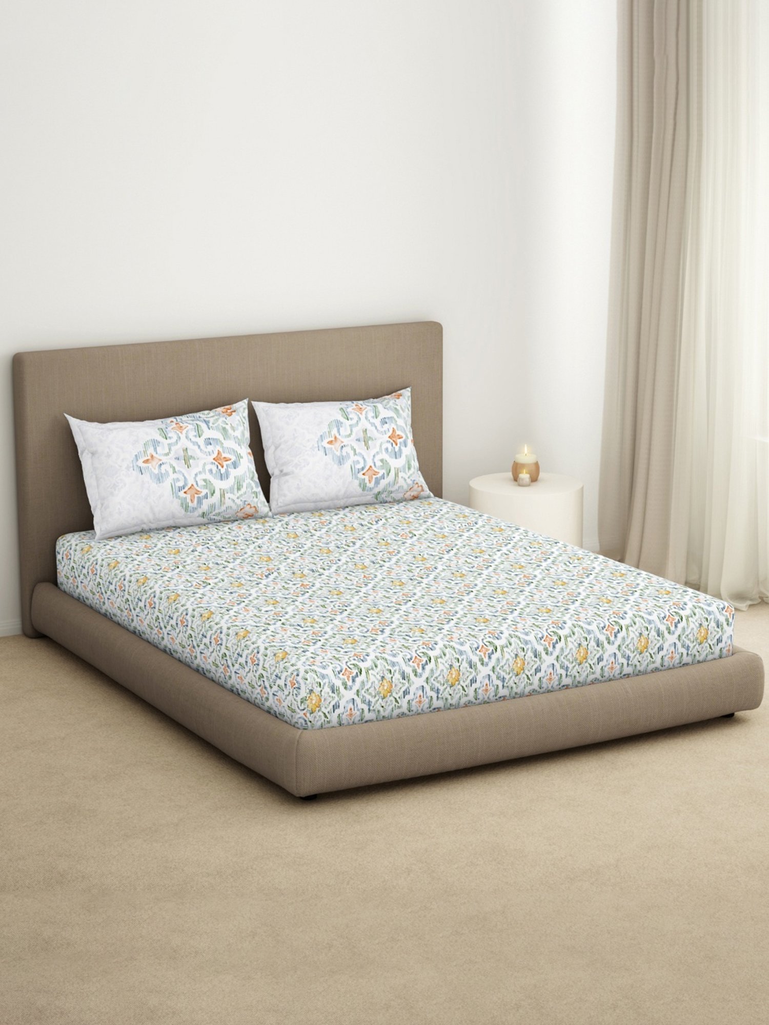 Spaces Printed Multicolor Cotton Double Bedsheet with 2 Pillow Covers