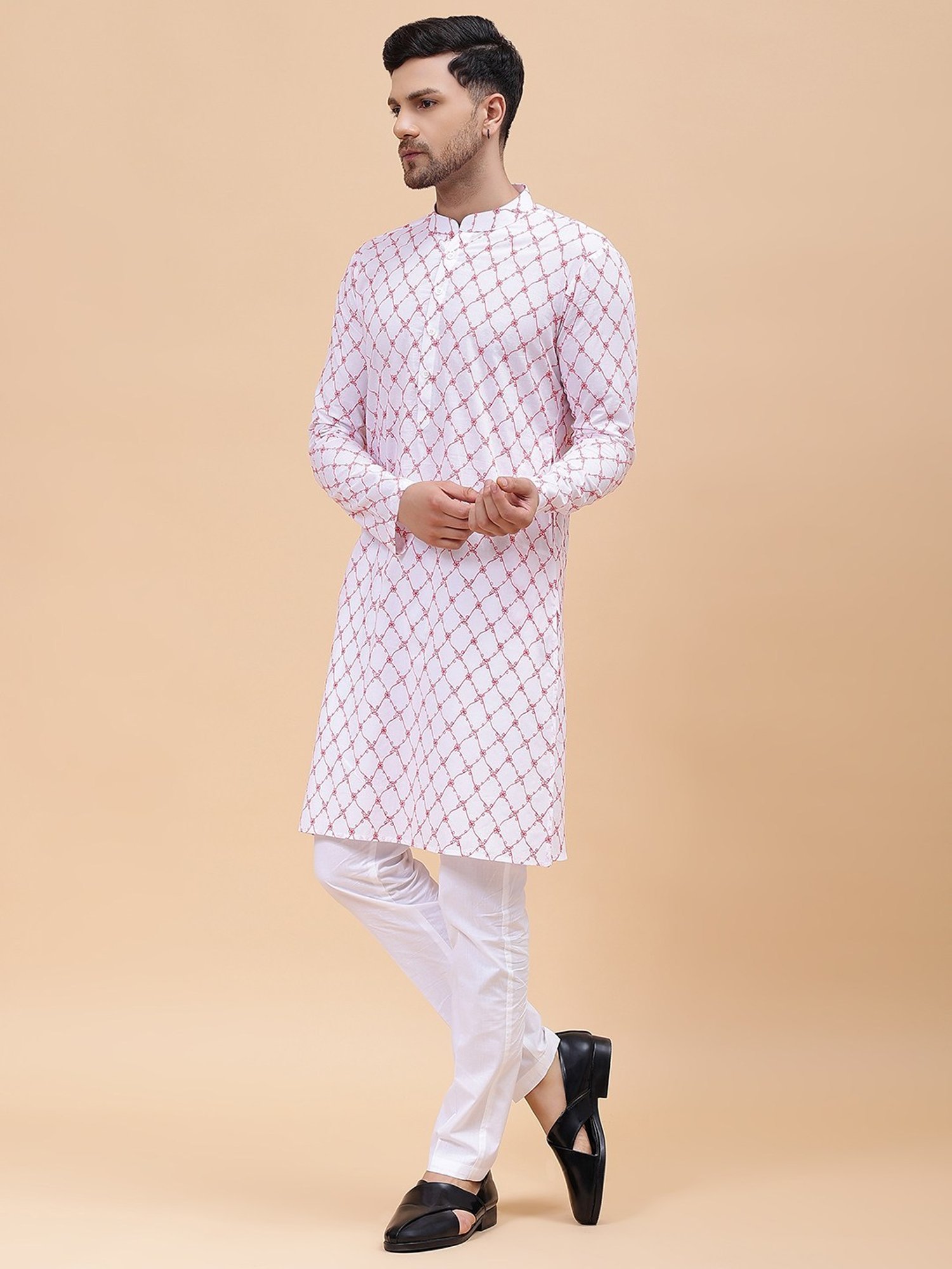 Manthan Red Full Sleeves Solid Kurta