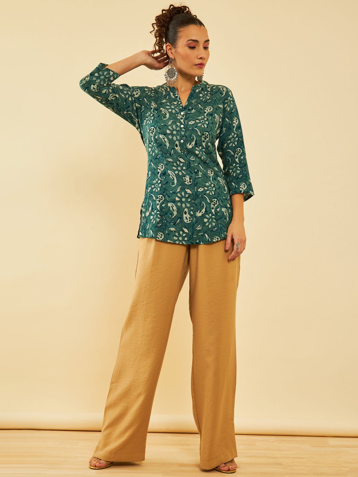 Soch Green Rayon Paisley Printed Mandarin Collar Tunic