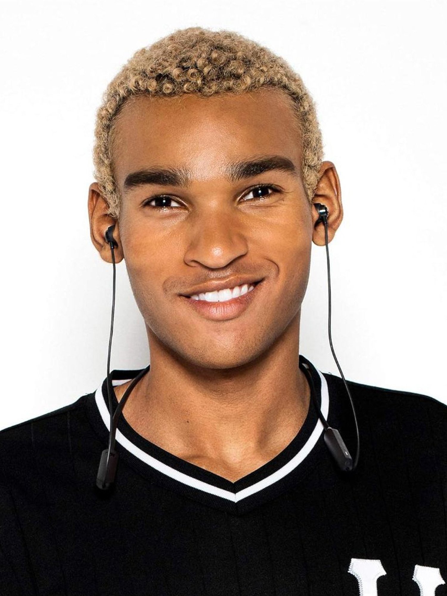 Skullcandy Jib Plus Wireless In-Ear Neckband with Mic (Black)