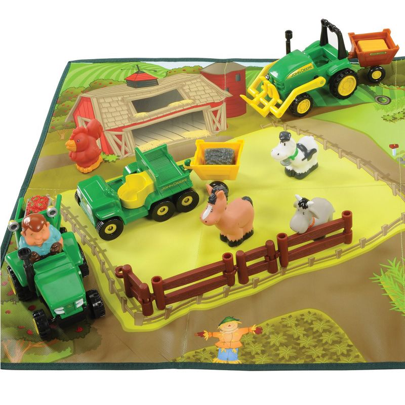 Kaplan Early Learning Fun Farm with Playmat