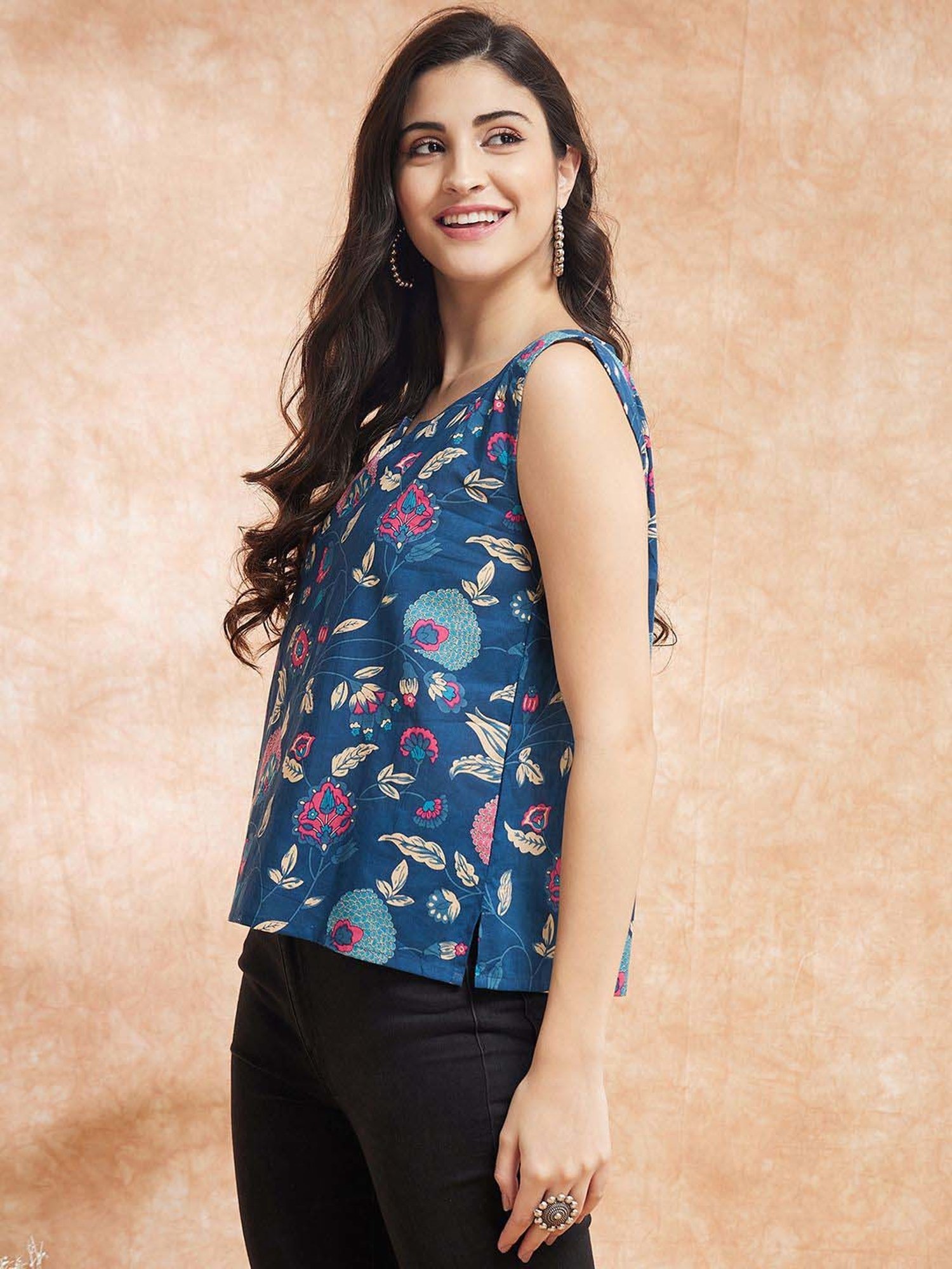 Inweave Blue Floral Print Top